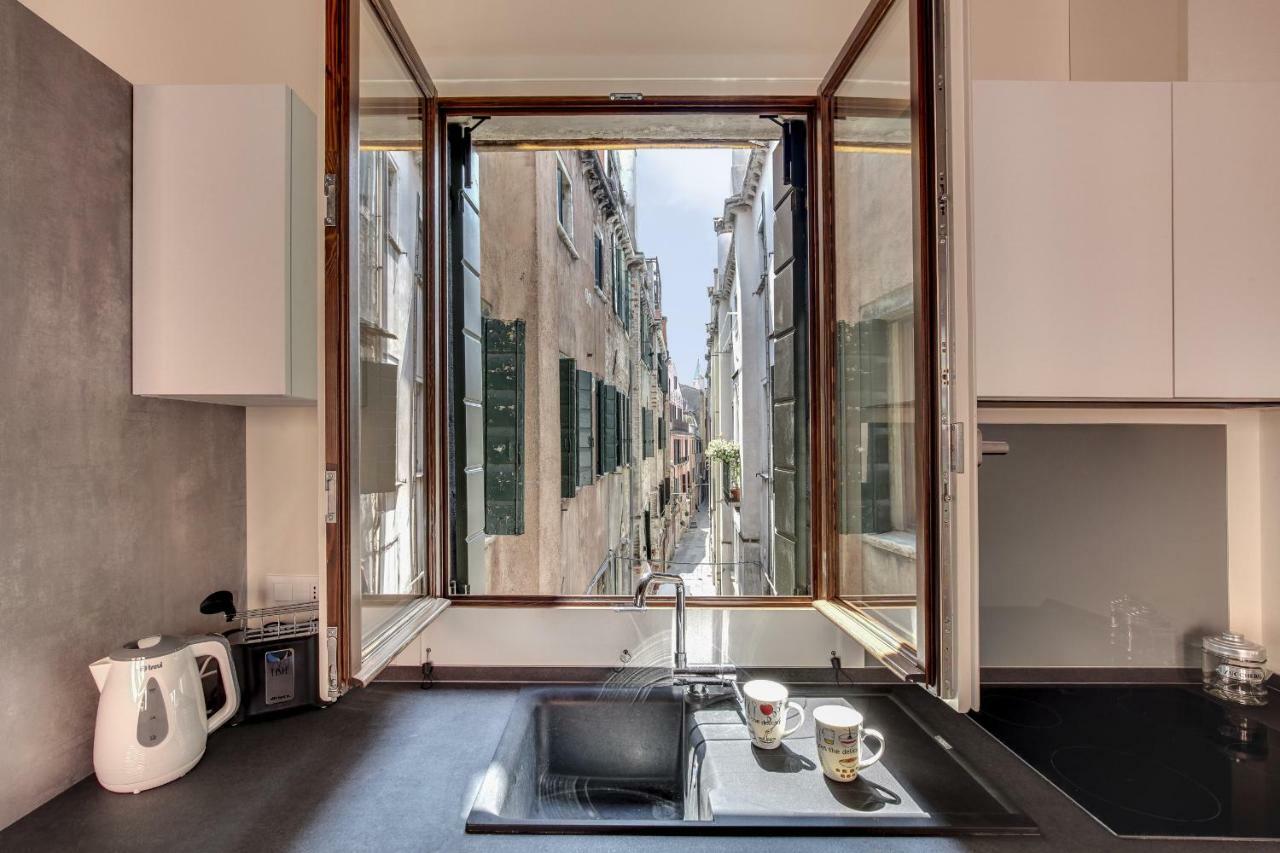 Rugabella Rialto Deluxe By Wonderful Italy Apartment Venice Exterior photo