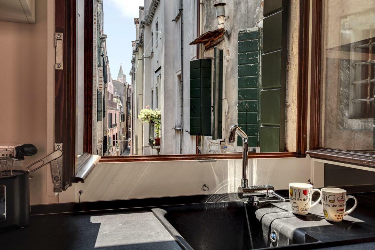 Rugabella Rialto Deluxe By Wonderful Italy Apartment Venice Exterior photo